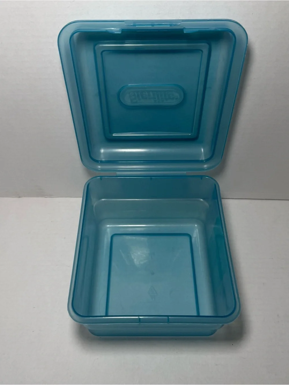 Vintage 1996 Sterilite Blue Flip Tops Storage Container